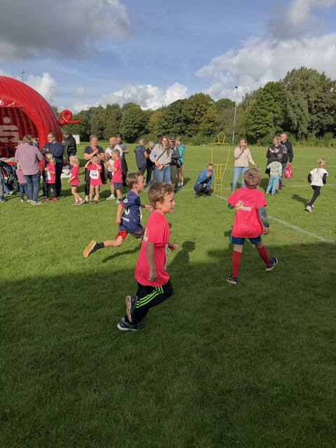 Hennstedter Spendenlauf 2026 – Impression