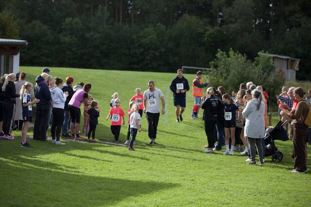 Hennstedter Spendenlauf 2026 – Impression