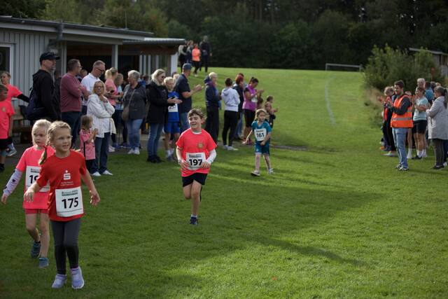 Hennstedter Spendenlauf 2026 – Impression